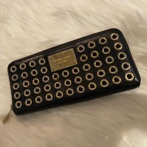 Michael Kors Zip Wallet Grommet Black Leather with gold hardware RARE FIND!!